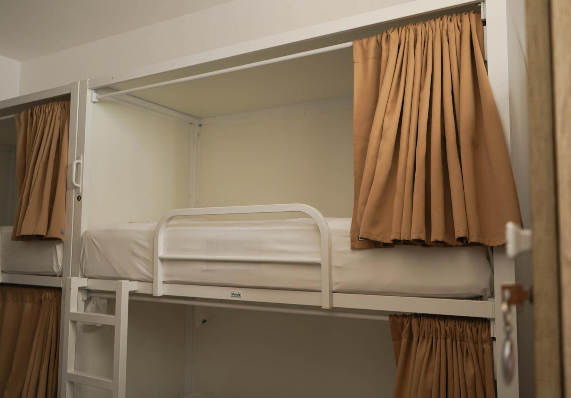 Bed 4-Bed Female Dormitory Room